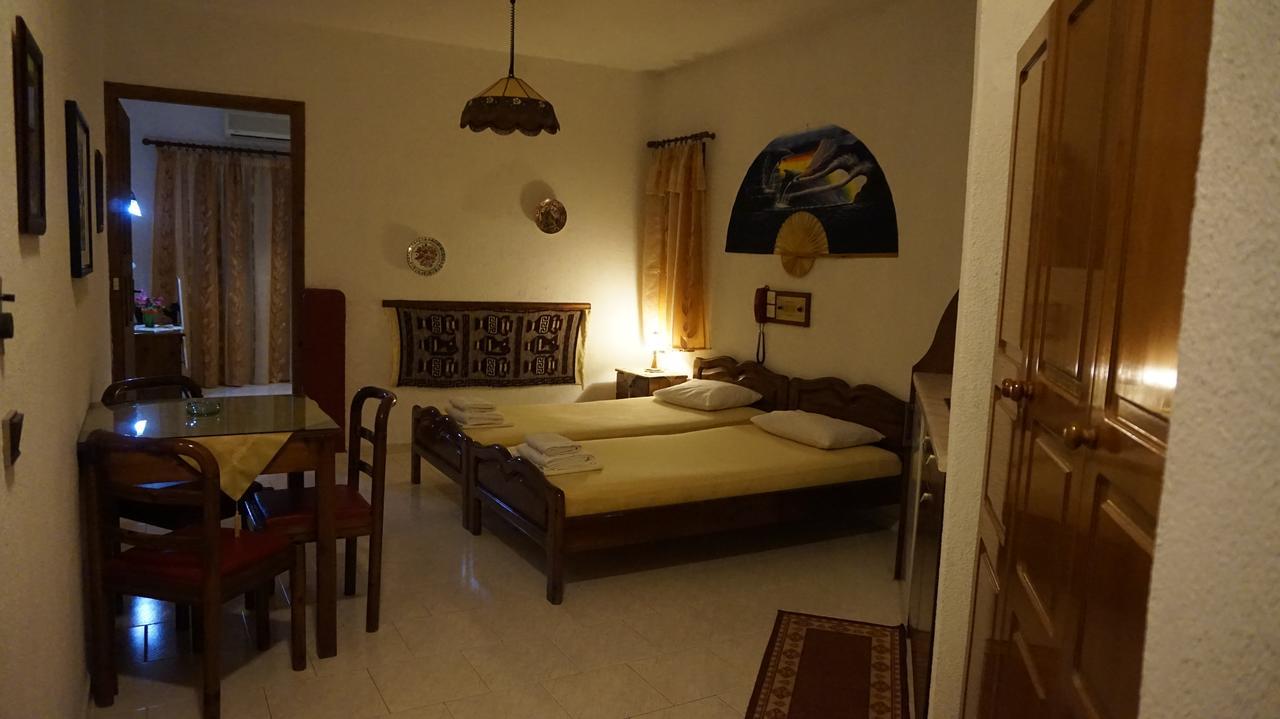 Hotel Mary Marathokampos Exterior photo